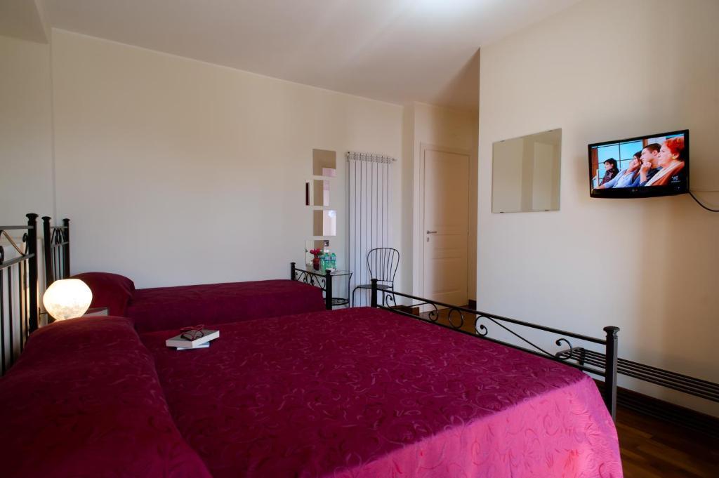B&B Alle Tre Rose Montignoso Habitación foto